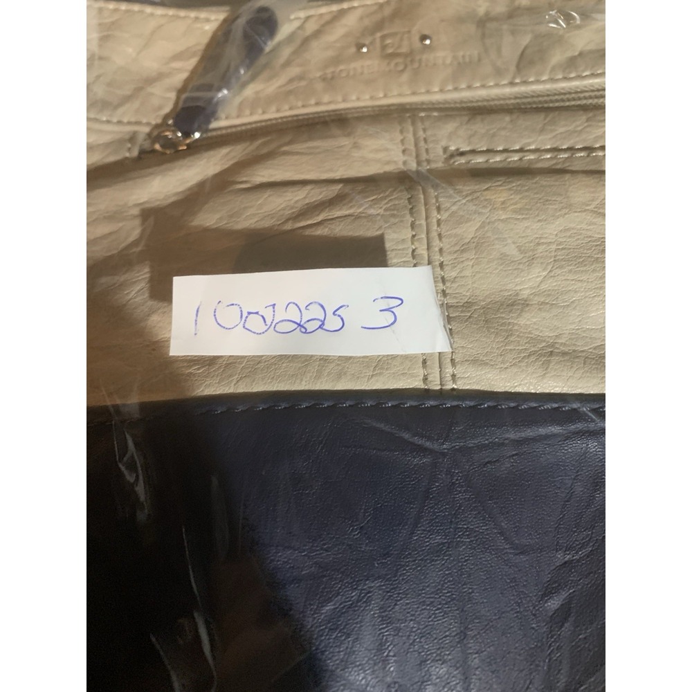 Stone Mountain Women's Crossbody Handbag New - Picture 12 of 12